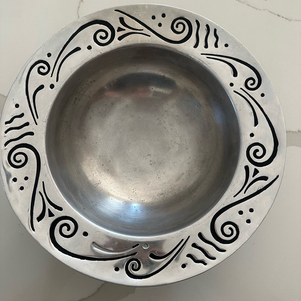 Lenox Spiro Silver Textured Bowl